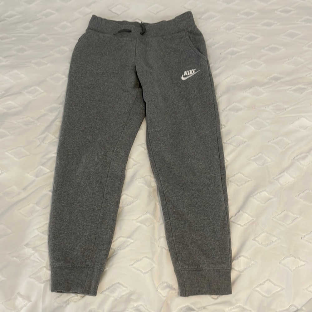 Nike youth sweatpants